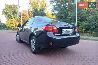 Седан Toyota Corolla 2008 в Києві