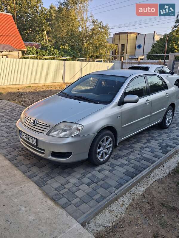 Седан Toyota Corolla 2006 в 