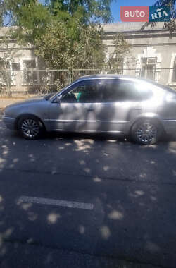 Хэтчбек Toyota Corolla 1998 в 