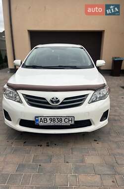 Седан Toyota Corolla 2010 в 