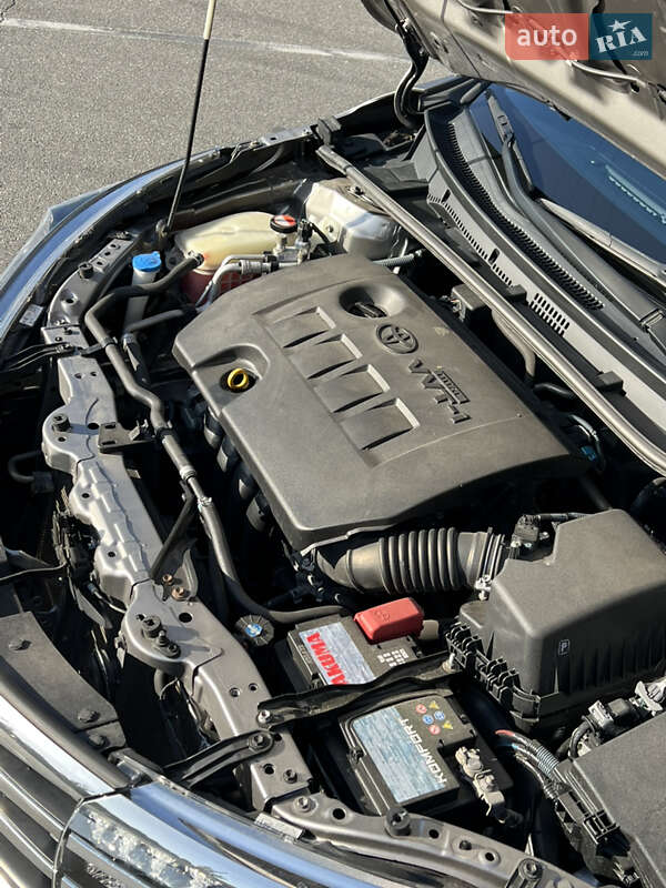 Седан Toyota Corolla 2015 в Києві фото 33 Седан Toyota Corolla 2015 в Києві