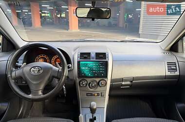 Седан Toyota Corolla 2008 в 
