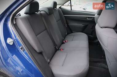 Седан Toyota Corolla 2016 в 