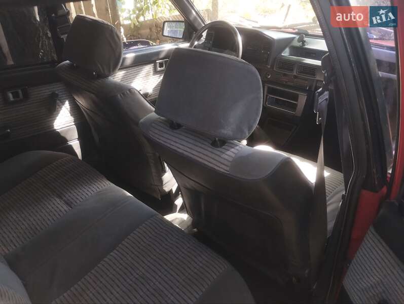 Лифтбек Toyota Corolla 1987 в Черкассах