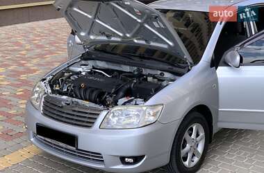 Седан Toyota Corolla 2006 в 
