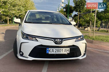 Седан Toyota Corolla 2020 в 