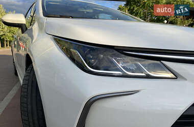Седан Toyota Corolla 2020 в 