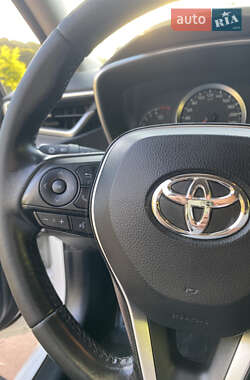 Седан Toyota Corolla 2020 в 