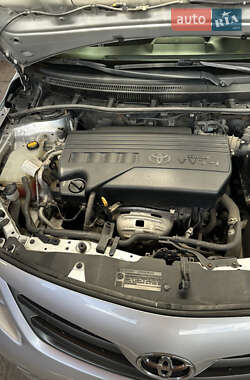 Седан Toyota Corolla 2010 в 