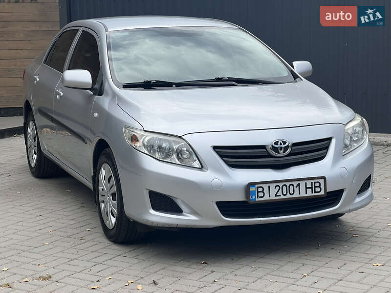 Седан Toyota Corolla 2008 в Черкассах