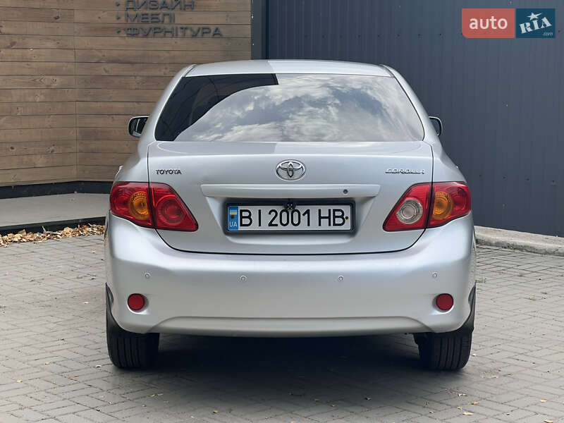 Седан Toyota Corolla 2008 в Черкассах