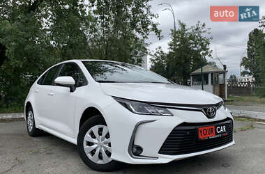 Седан Toyota Corolla 2020 в 