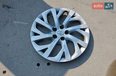 Седан Toyota Corolla 2018 в 