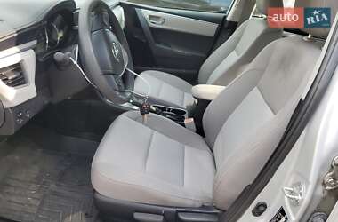 Седан Toyota Corolla 2016 в 
