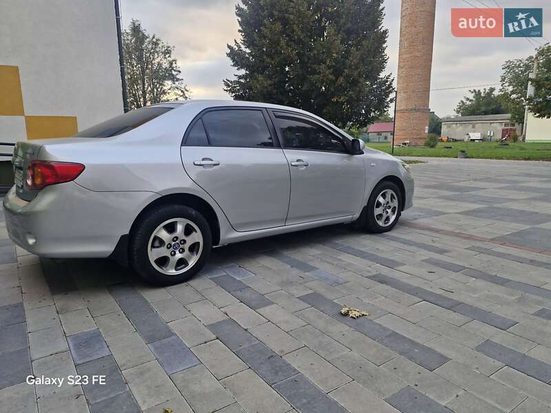 Седан Toyota Corolla 2008 в Тернополі фото 28 Седан Toyota Corolla 2008 в Тернополі