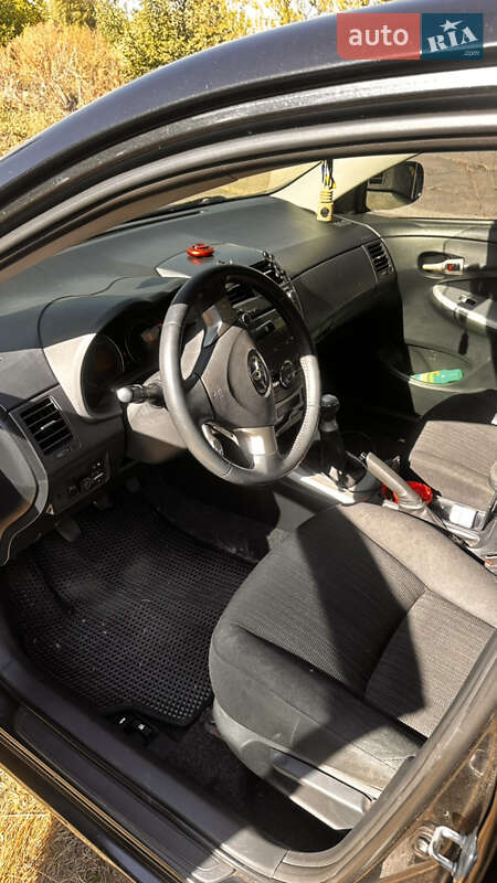 Седан Toyota Corolla 2008 в Харькове