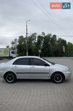 Седан Toyota Corolla 2003 в Хмельницькому