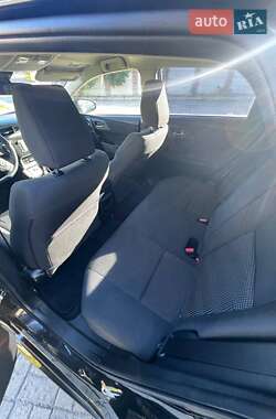 Хэтчбек Toyota Corolla 2017 в Ровно