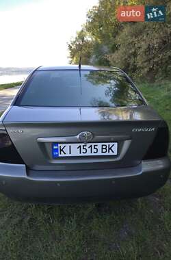 Седан Toyota Corolla 2006 в 