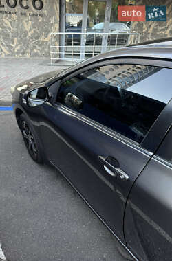 Седан Toyota Corolla 2010 в 