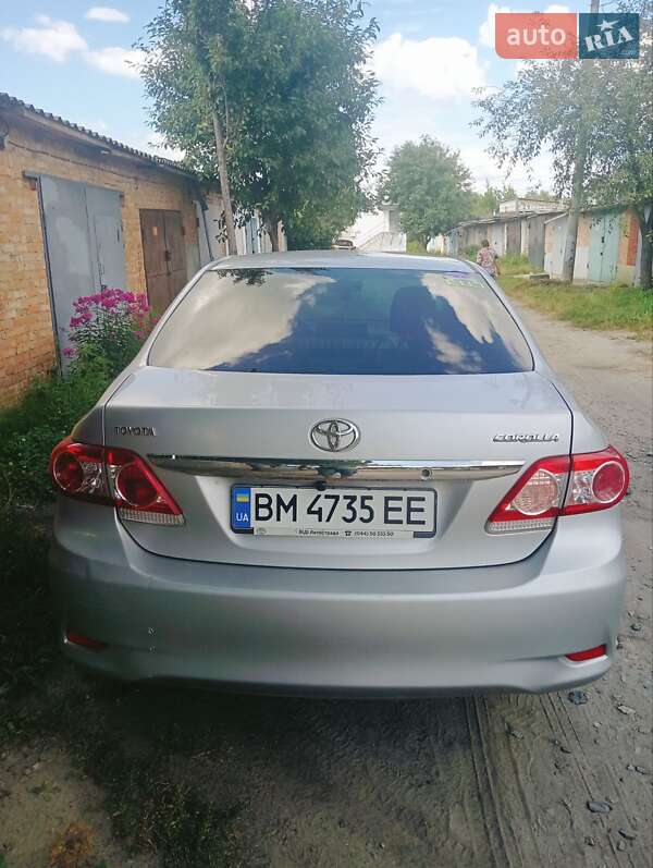 Седан Toyota Corolla 2011 в Конотопе
