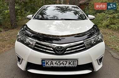 Седан Toyota Corolla 2013 в Києві