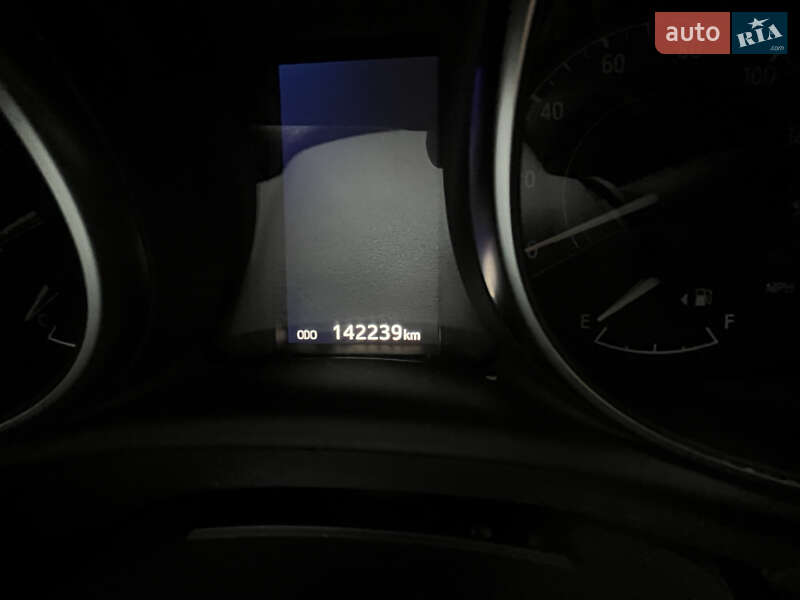 Хетчбек Toyota Corolla 2017 в Кропивницькому