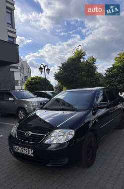 Седан Toyota Corolla 2005 в Киеве