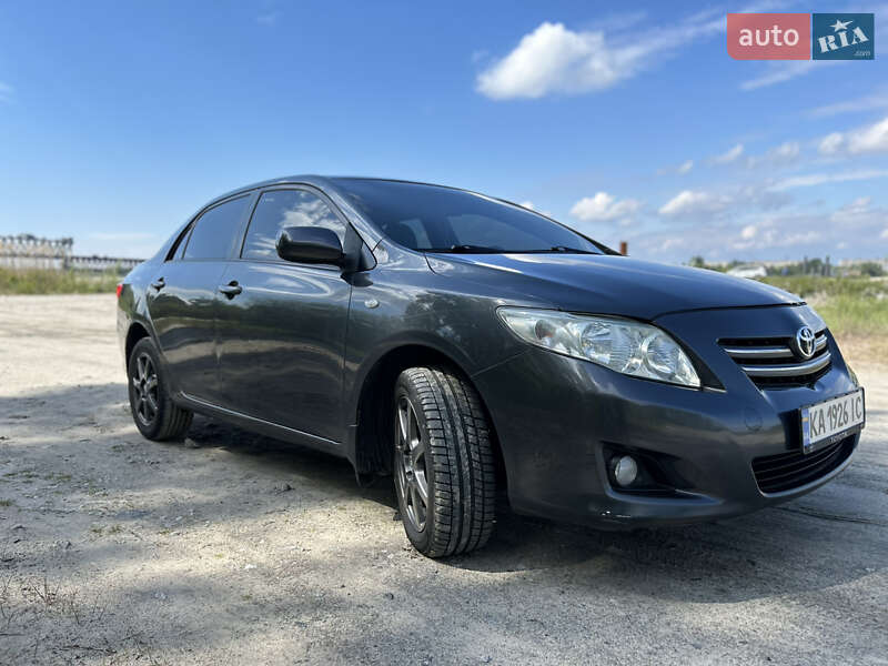 Седан Toyota Corolla 2008 в 