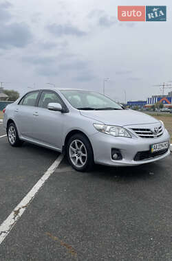 Седан Toyota Corolla 2012 в 