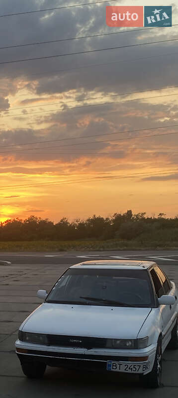 Лифтбек Toyota Corolla 1989 в Одессе
