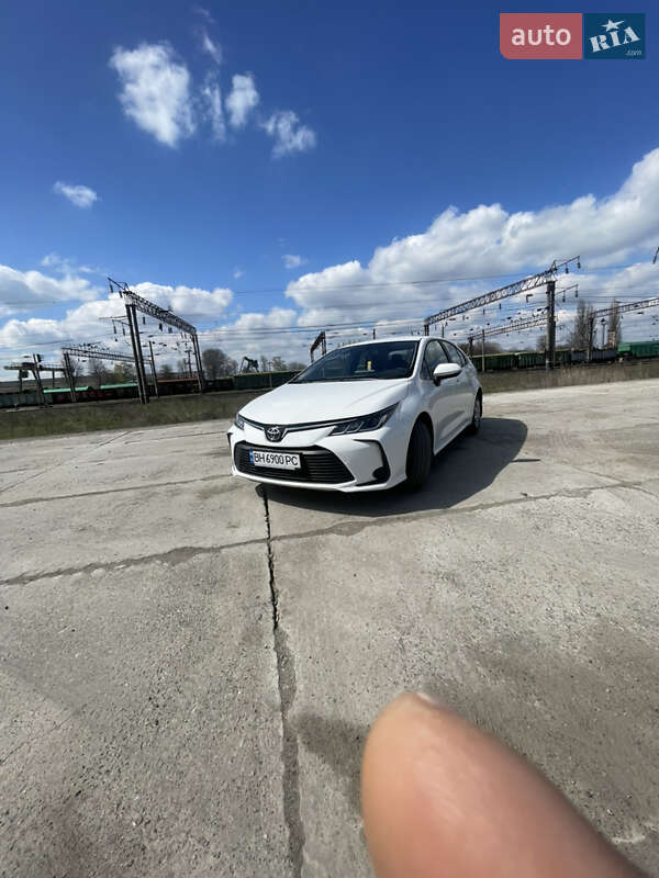 Седан Toyota Corolla 2021 в Подольске
