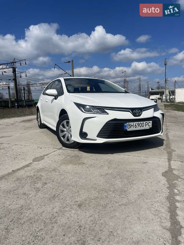Седан Toyota Corolla 2021 в Подольске