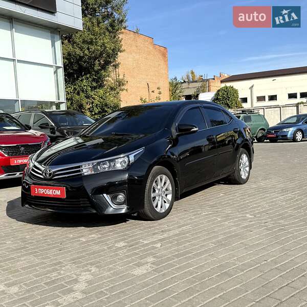 Седан Toyota Corolla 2016 в 