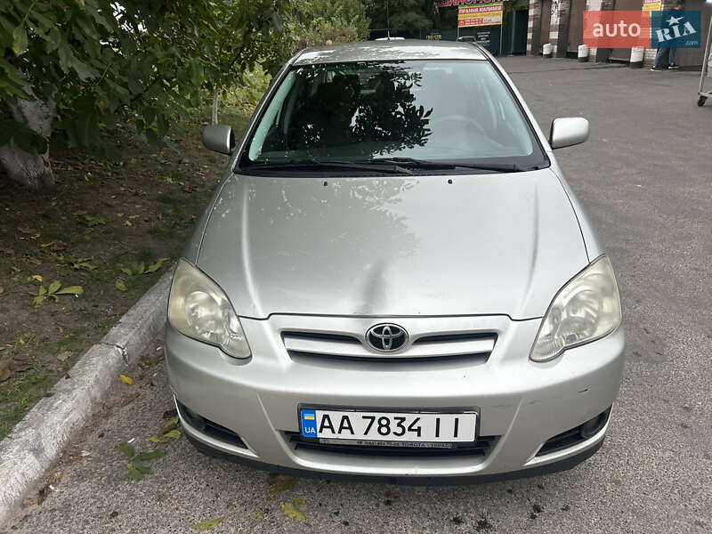 Хэтчбек Toyota Corolla 2005 в Киеве фото Хэтчбек Toyota Corolla 2005 в Киеве