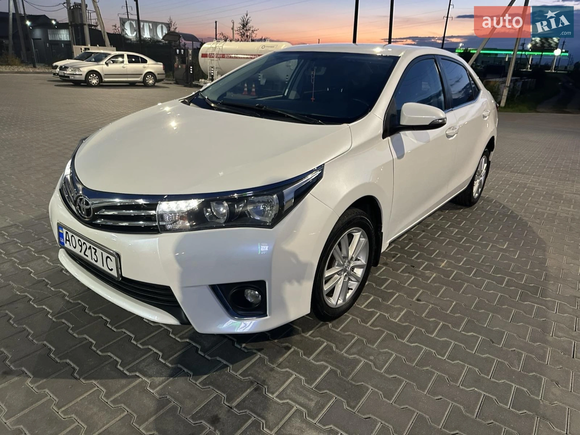 2015 Toyota Corolla - мініатюра 6