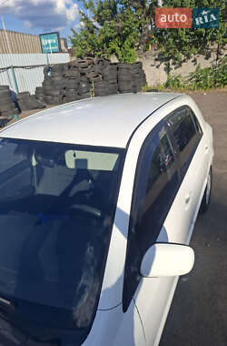 Хэтчбек Toyota Corolla 2002 в 