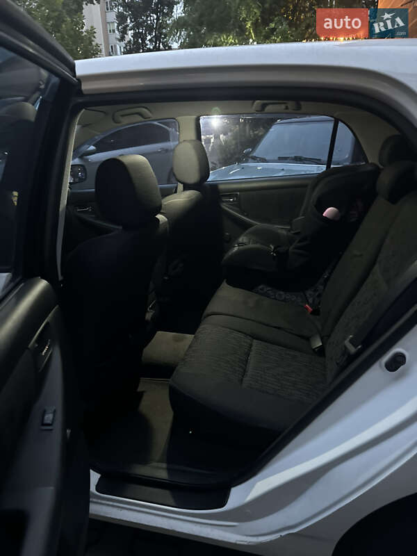 Хетчбек Toyota Corolla 2002 в Києві фото 11 Хетчбек Toyota Corolla 2002 в Києві