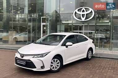 Седан Toyota Corolla 2021 в Киеве