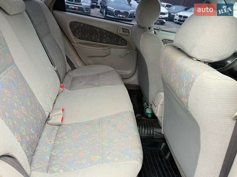 Хэтчбек Toyota Corolla 1997 в Харькове