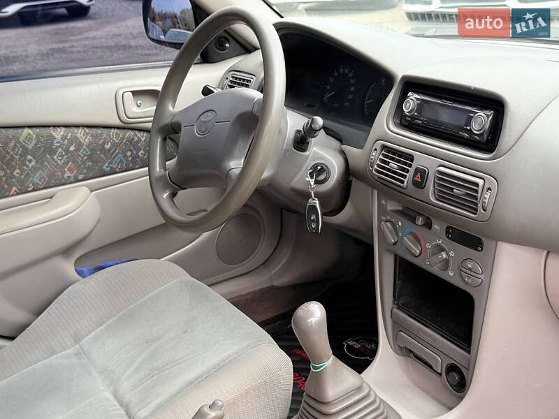 Хэтчбек Toyota Corolla 1997 в Харькове