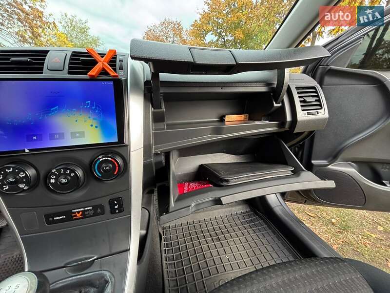 Седан Toyota Corolla 2010 в Днепре фото 26 Седан Toyota Corolla 2010 в Днепре