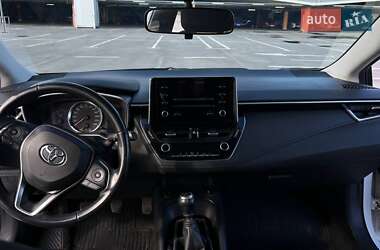 Седан Toyota Corolla 2020 в 
