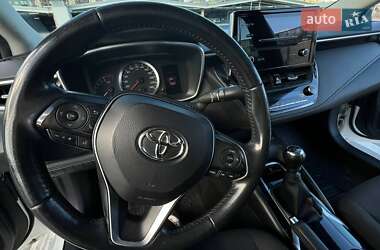 Седан Toyota Corolla 2020 в 