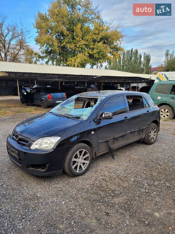 Хэтчбек Toyota Corolla 2006 в Краматорске