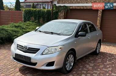 Седан Toyota Corolla 2009 в 