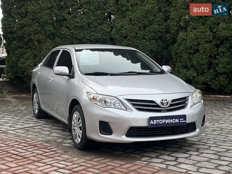 Седан Toyota Corolla 2011 в Белой Церкви