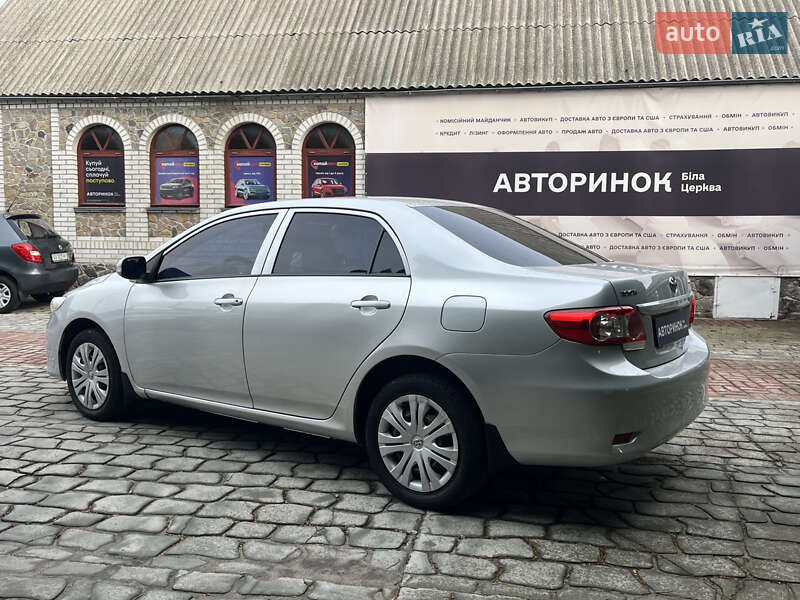 Седан Toyota Corolla 2011 в Белой Церкви