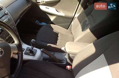Седан Toyota Corolla 2007 в 