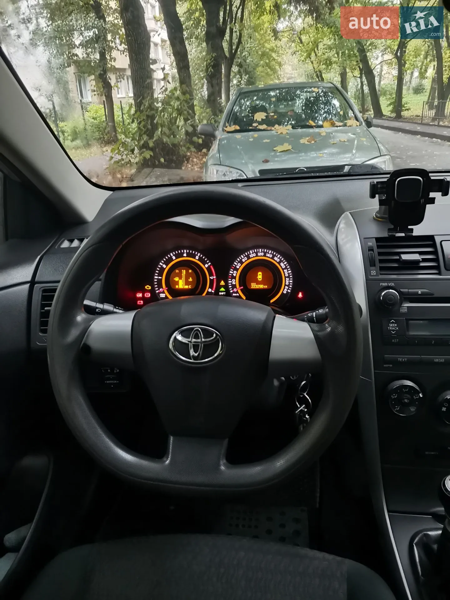 2011 Toyota Corolla - мініатюра 10